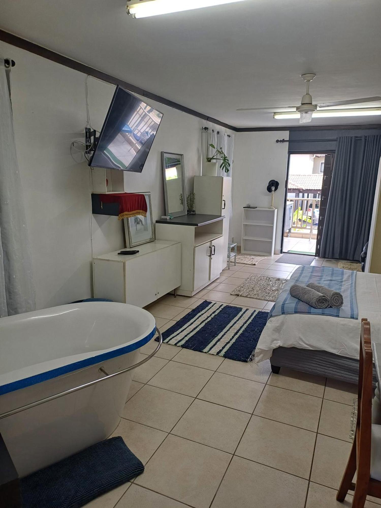 Santini Lace Self Catering Unit Plettenberg Bay Exterior photo